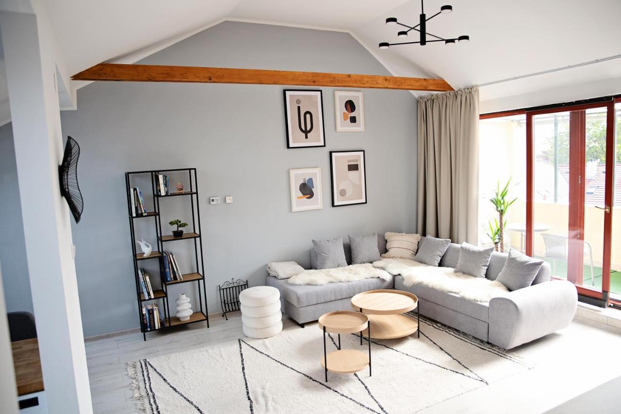 Cozy Modern Apartment In The Old Town - Hlavna Street Košice Exteriér fotografie