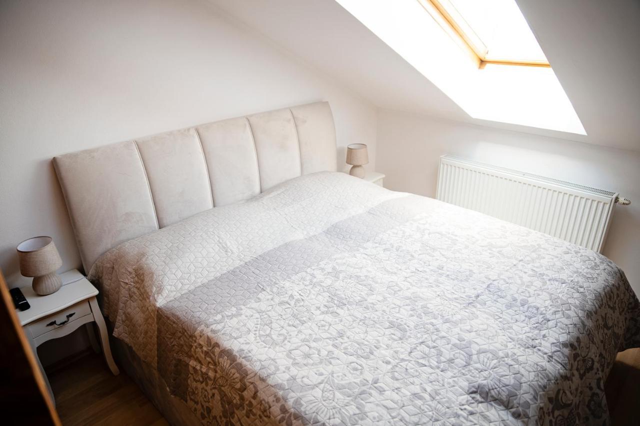 Cozy Modern Apartment In The Old Town - Hlavna Street Košice Exteriér fotografie